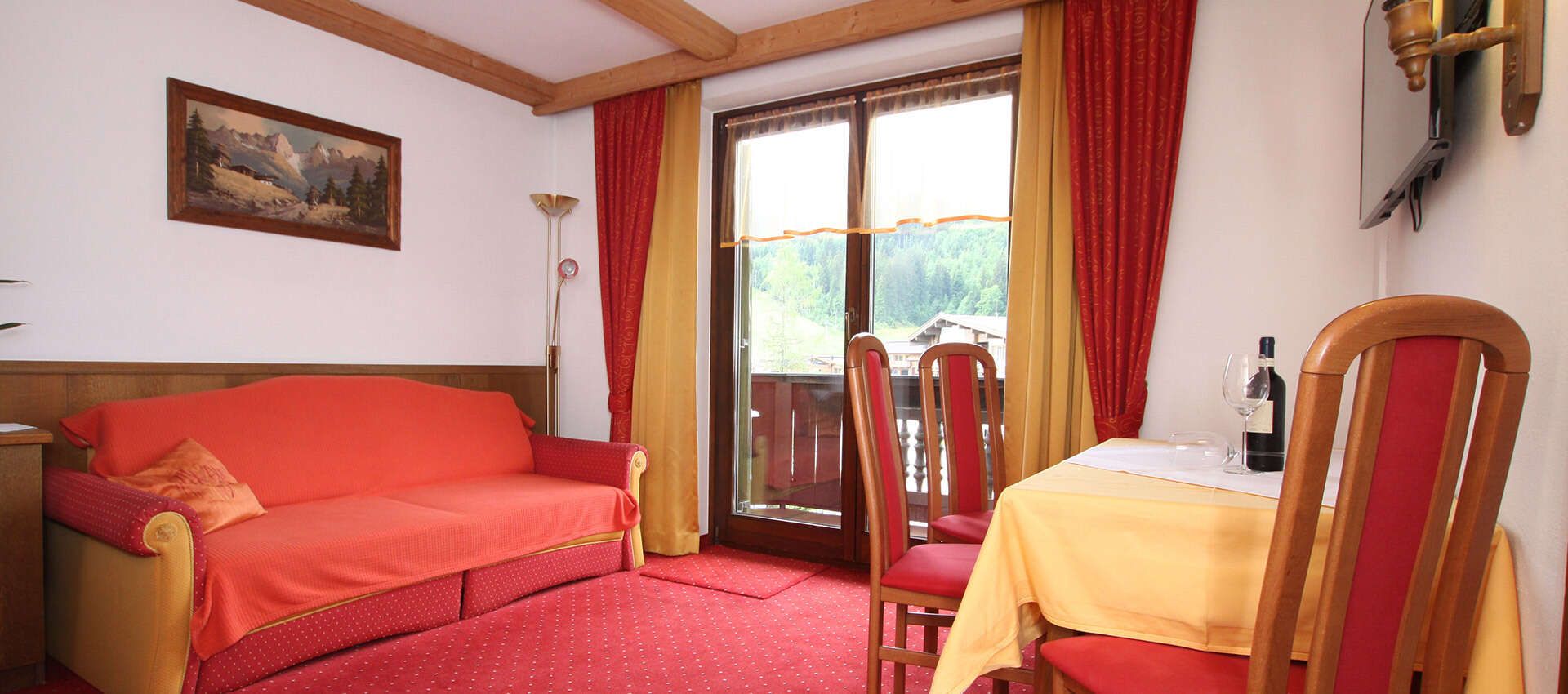 Rooms in the Rössl apartment in Tyrol